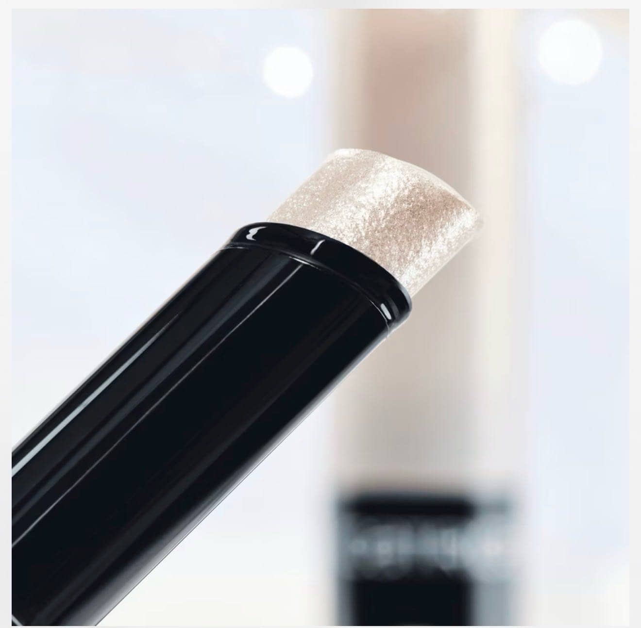 Топпер для век в стике Drunk'n Diamonds Jelly Topper, 010 Moonlight Glow 2