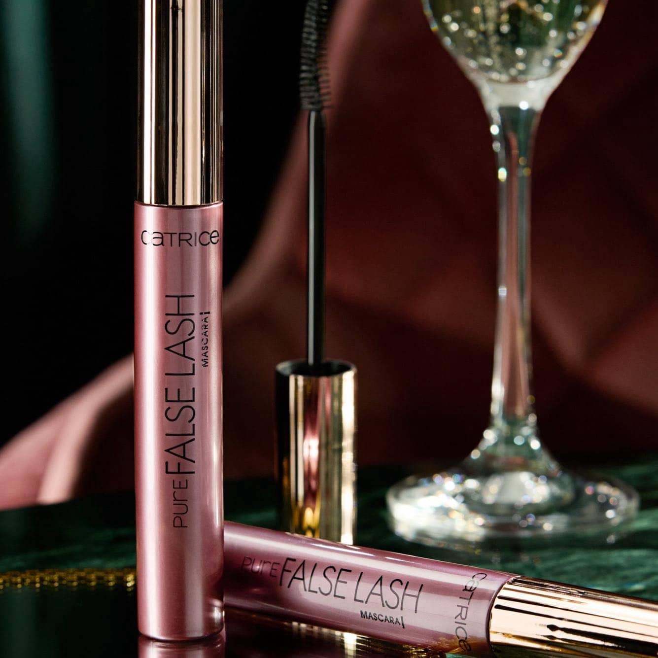 Тушь с эффектом накладных ресниц Pure False Lash Mascara 4