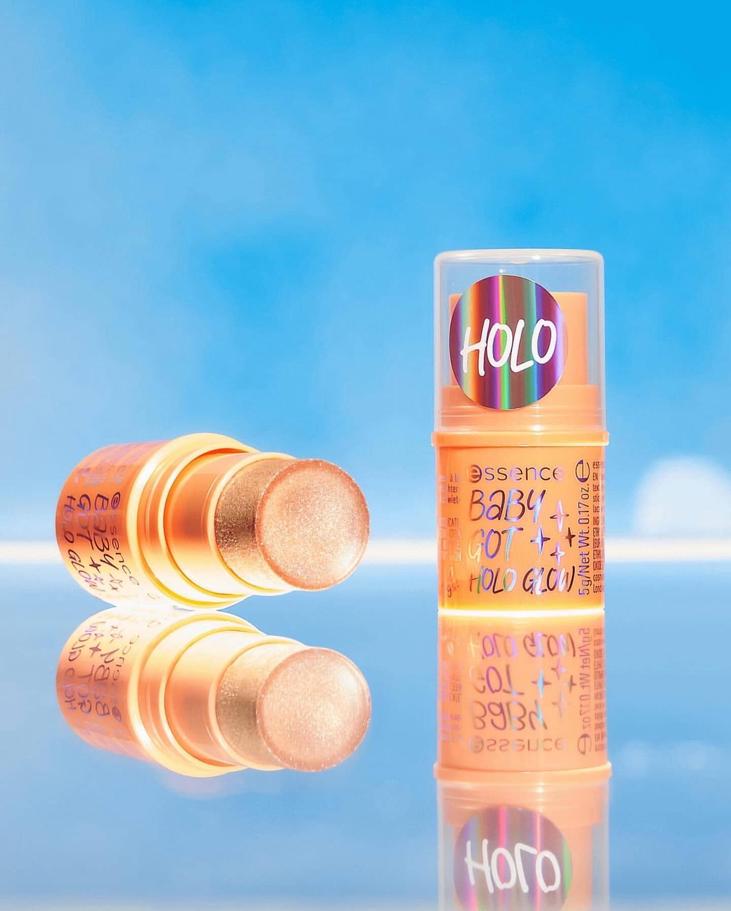 Хайлайтер в стике Baby Got Holo Glow highlighter stick, 10 Apricotly 3
