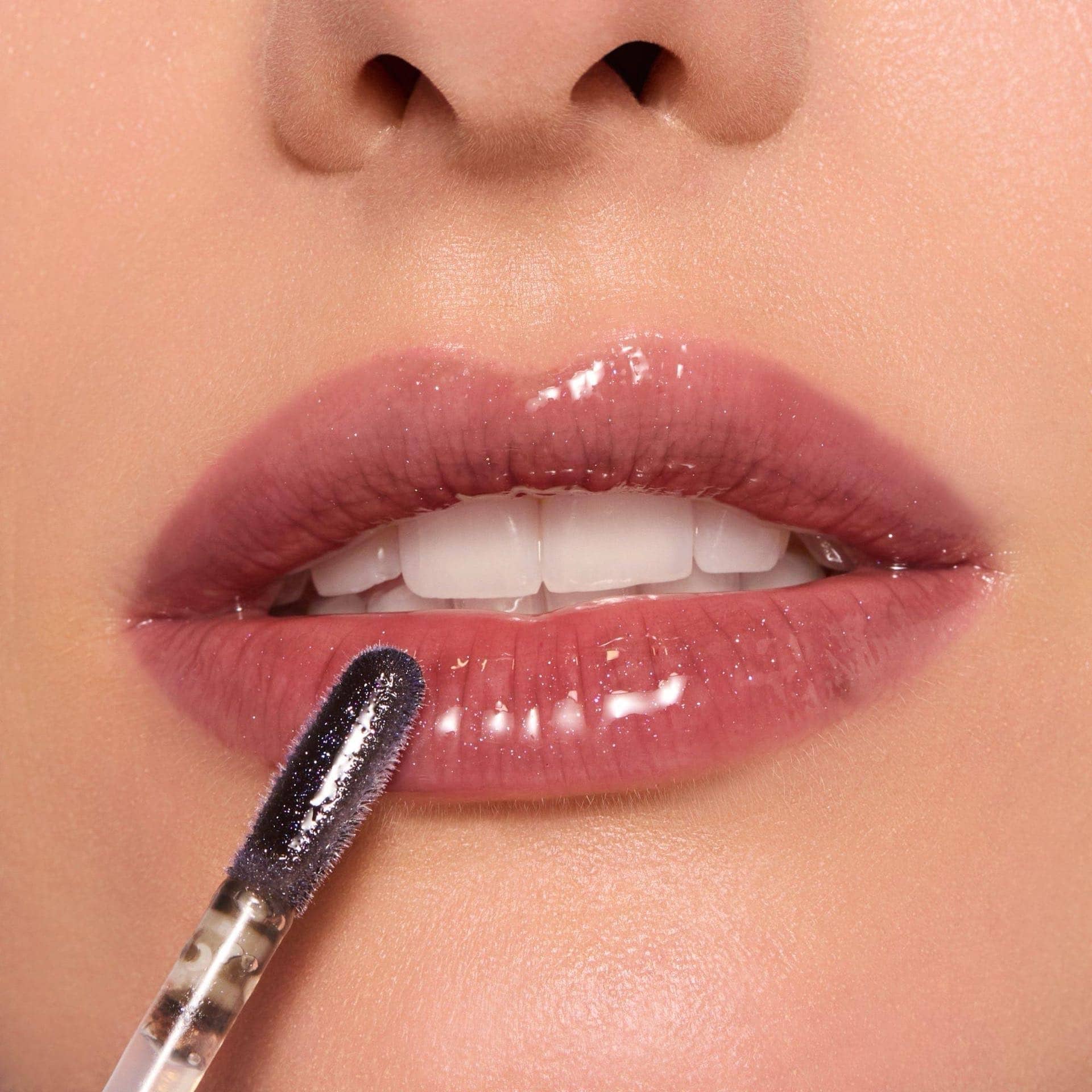 Блеск для губ с эффектом увеличения объёма Max It Up Lip Booster Extreme, 060 Good Girl Gone Bad, 4 мл 6