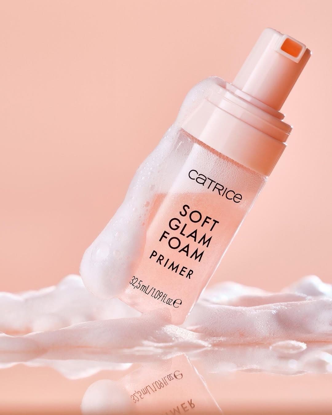 Праймер для лица пенящийся Soft Glam Foam Primer, 010 Beyond The Cloud